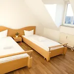 Sunnyhome Monteurwohnungen Und In *