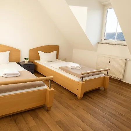Sunnyhome Monteurwohnungen Und In Διαμέρισμα *